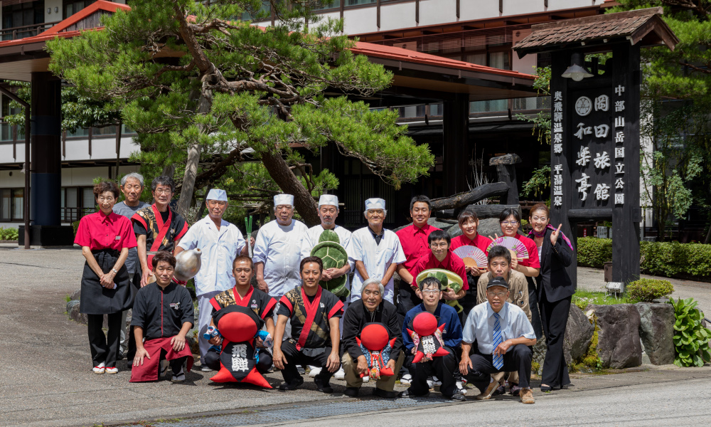 スタッフ集合写真